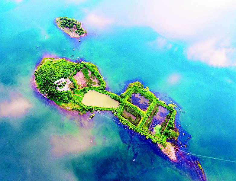   BՁ(li)GT(mn)ĺ{ϴƵӳĺӵıˮ֮gq֮(mng)׌B